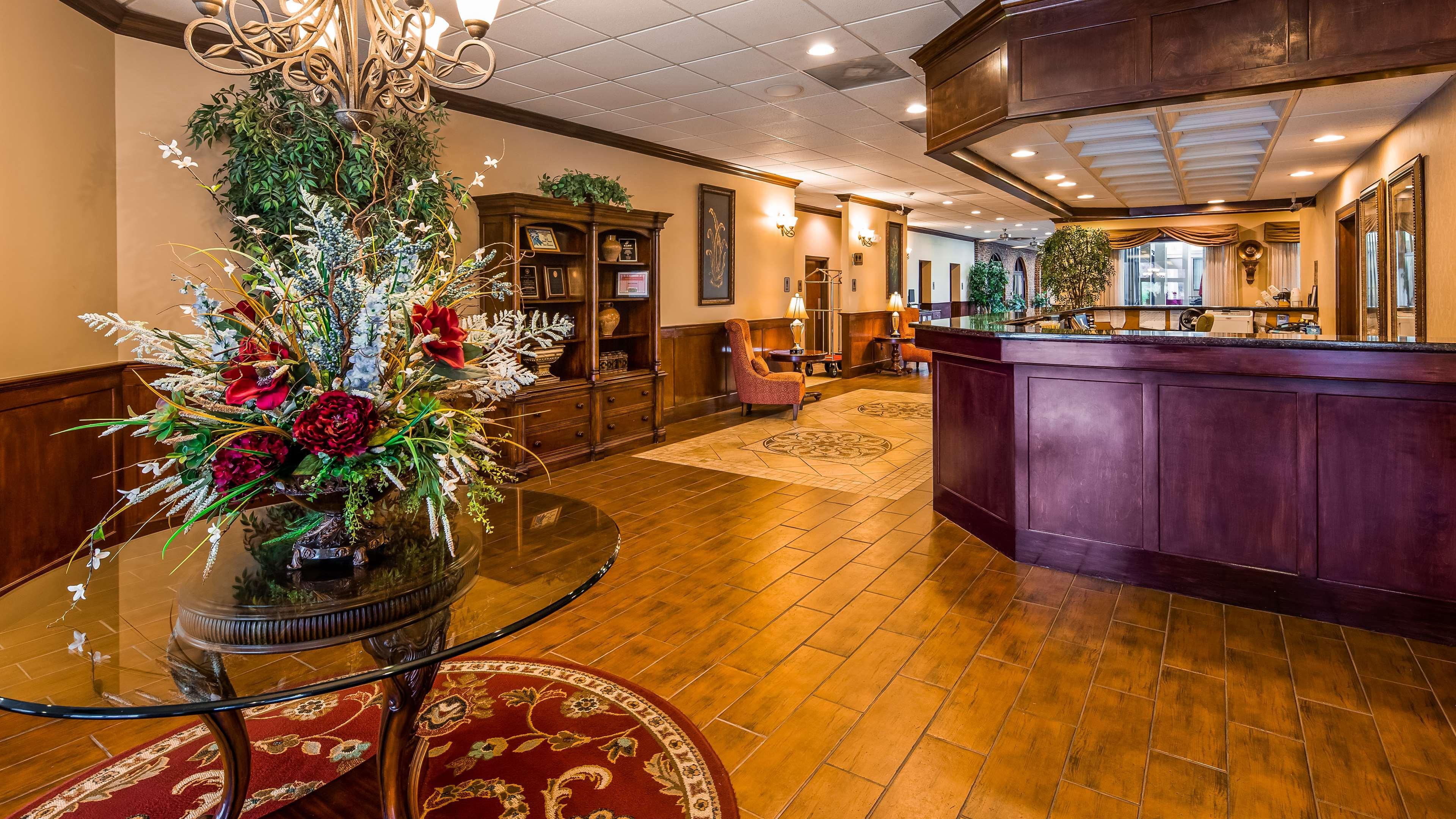 Best Western Plus Burlington Luaran gambar