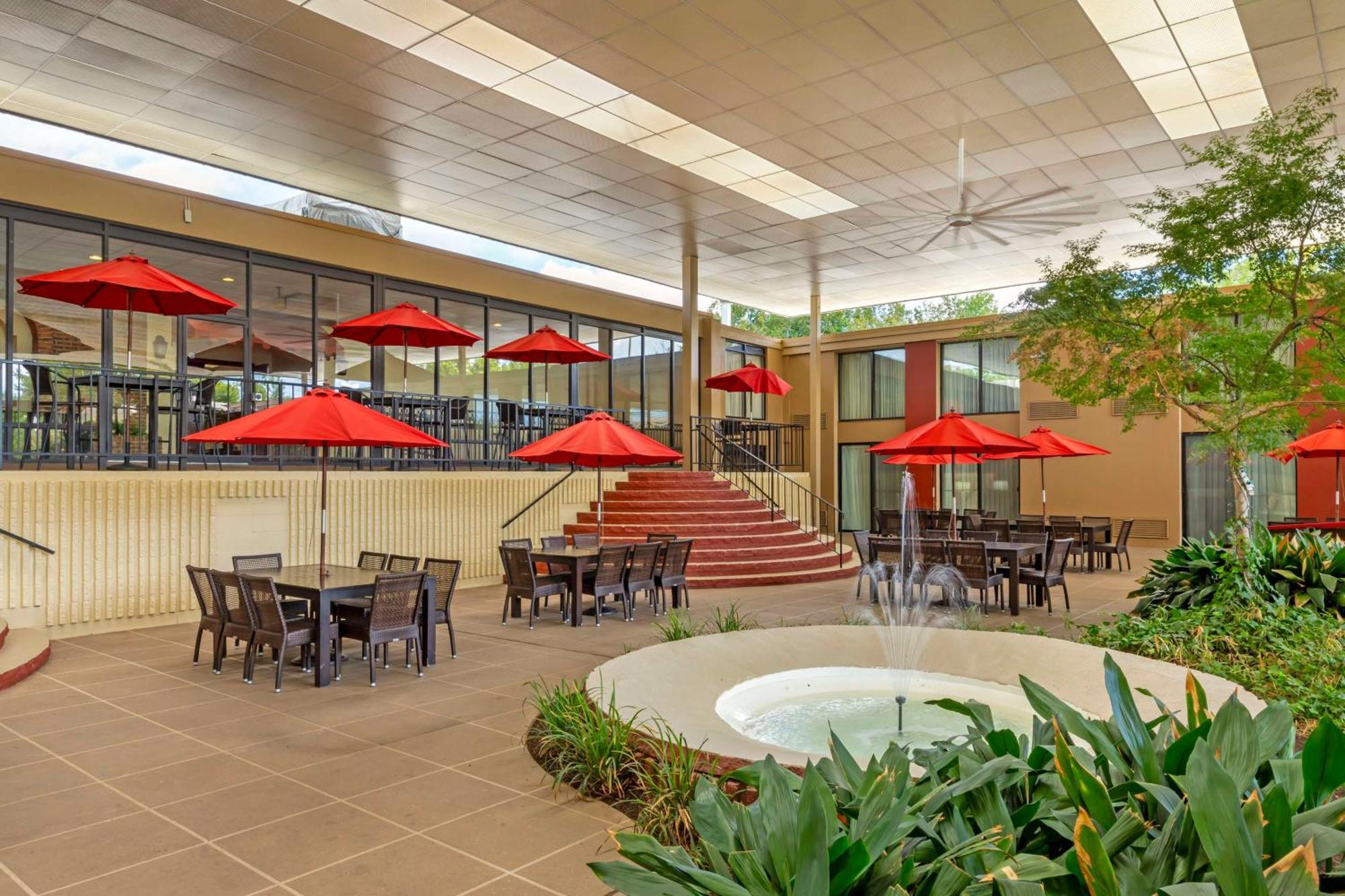 Best Western Plus Burlington Luaran gambar