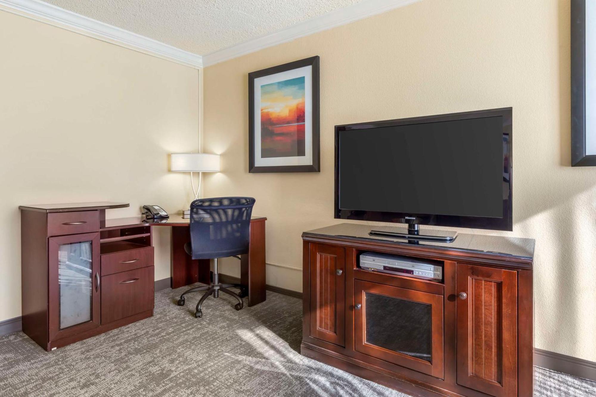 Best Western Plus Burlington Luaran gambar
