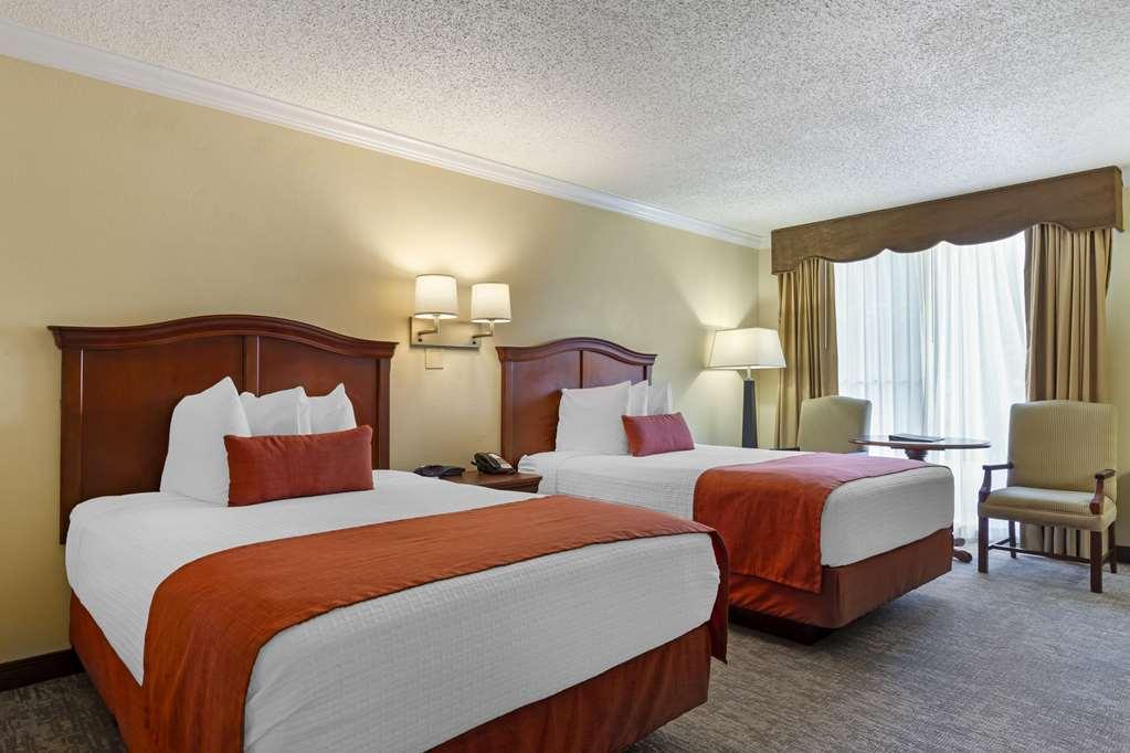 Best Western Plus Burlington Bilik gambar