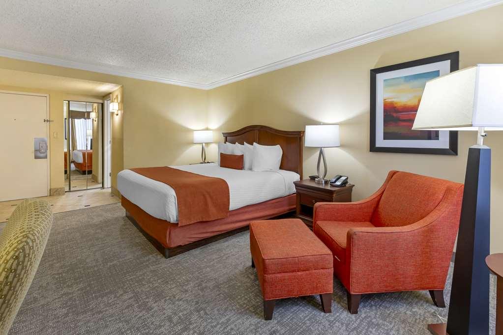 Best Western Plus Burlington Bilik gambar