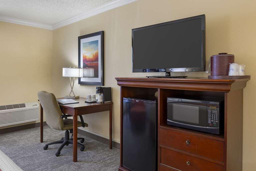 Best Western Plus Burlington Bilik gambar